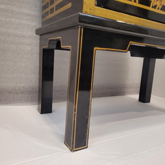 Image 1 of Cabinet “Crisantemos”, Laca Urushi-E, Periodo Showa, S. Xx - Japón