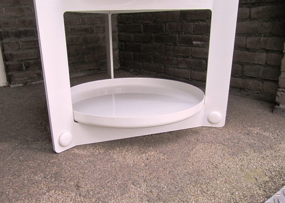 Image 1 of Carrello di design in plastica, Luigi Massoni per Guzzini, anni '70