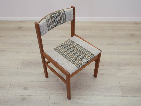 Image 1 of Conjunto de dos sillas de teca, diseño danés, década de 1970, fabricadas en Dinamarca.