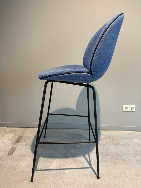 Image 1 of Sgabello da bar Gubi Beetle 75 cm. Nuovo.