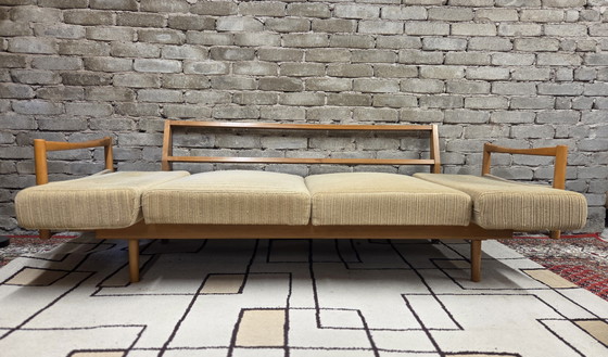 Image 1 of Divano trasformabile vintage Stella in stile scandinavo, in legno di faggio - anni '70