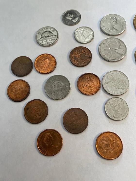 Lot of old coins Canada and Solomon Islands – 20th century – Decorative Objects (photo 5 of 5)