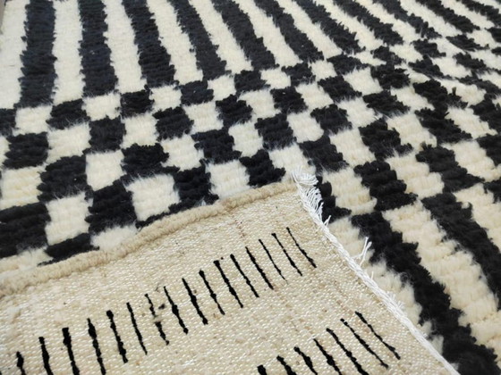 Image 1 of Tapis berbère en laine authentique 250cmx200cm