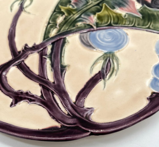 Image 1 of Plato de pared Art Nouveau, alrededor de 1900 – Schütz Blansko – Relieve floral (modelo 909)