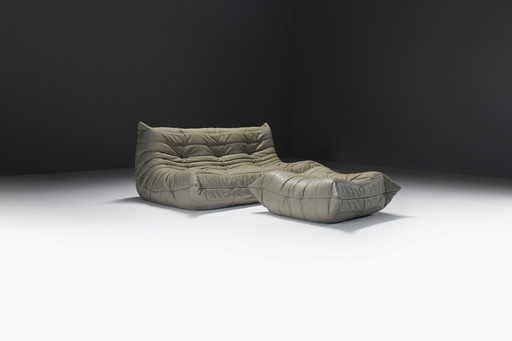 Magnifique Togo original (2011) en cuir kaki par Michel Ducaroy - Ligne Roset