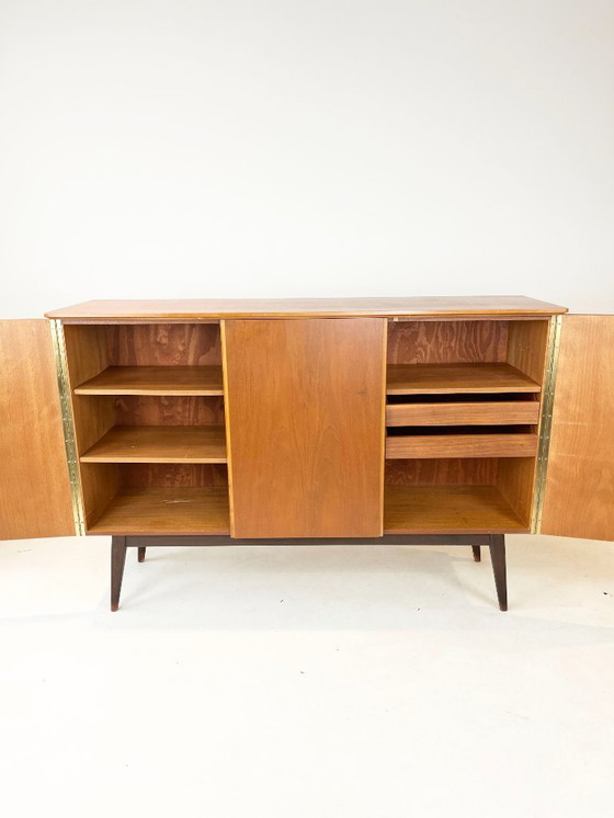 Image 1 of Scandinavisch Teak Dressoir