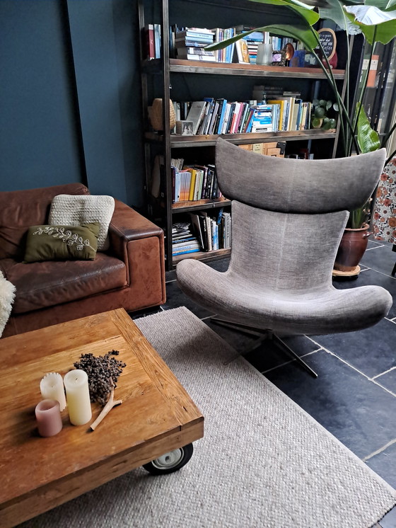 Image 1 of Imola armchair with swivel base