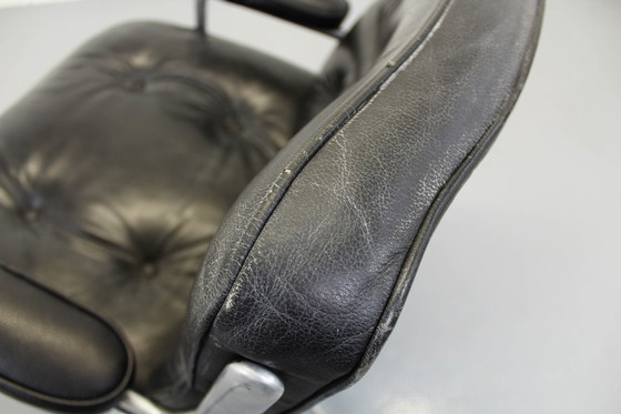 Image 1 of Herman Miller Lobby Chair Charles & Ray Eames Seats