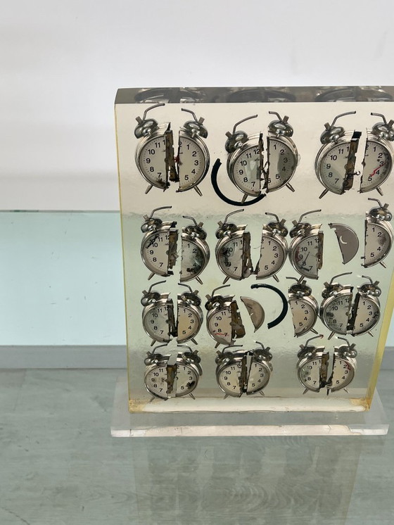 Image 1 of Fenandez ARMAN - Sculpture, Untitled (Alarm Clocks) - 43 cm - Resin - 2000