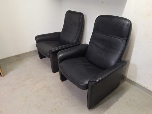 2 pieces De sede black leather ds-50 armchairs