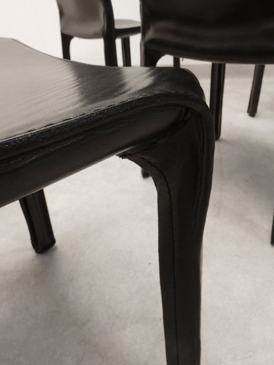 Cassina Cab 412 Stühle - schwarzes Leder, Esszimmerstühle, Vintage (Foto 6 von 15)
