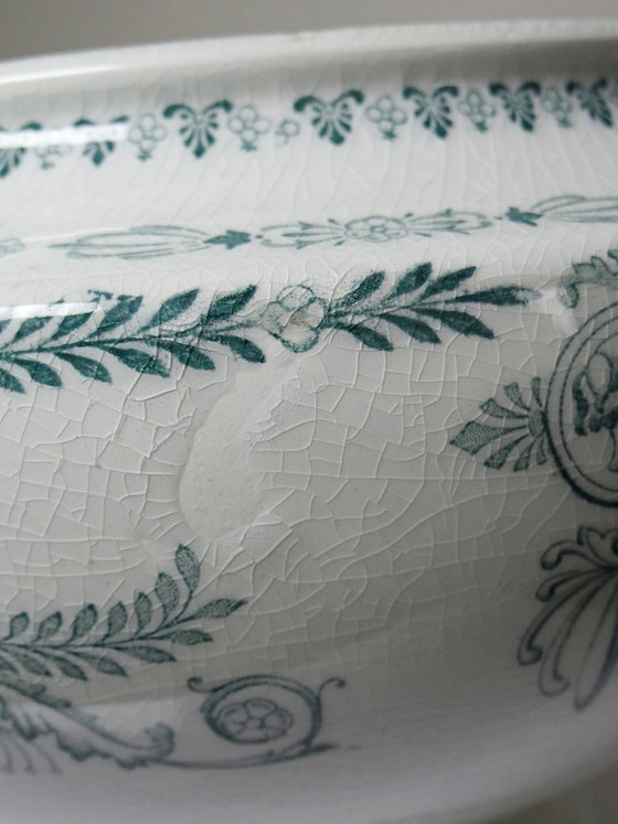 Image 1 of Large antique K&G Lunéville Compiègne pattern ironstone tureen