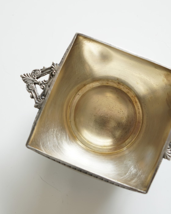 Image 1 of Vide-Poche / Cendrier Carré Vintage en Métal Argenté – Poinçons “8” et “KM” Style Art Déco 1930