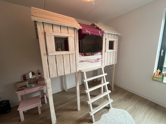 Image 1 of Letto a forma di casa sull'albero Kids Factory