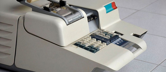 Image 1 of ORDENADOR DE SOBREMESA Mario Bellini 'Programma 101' Olivetti 1965