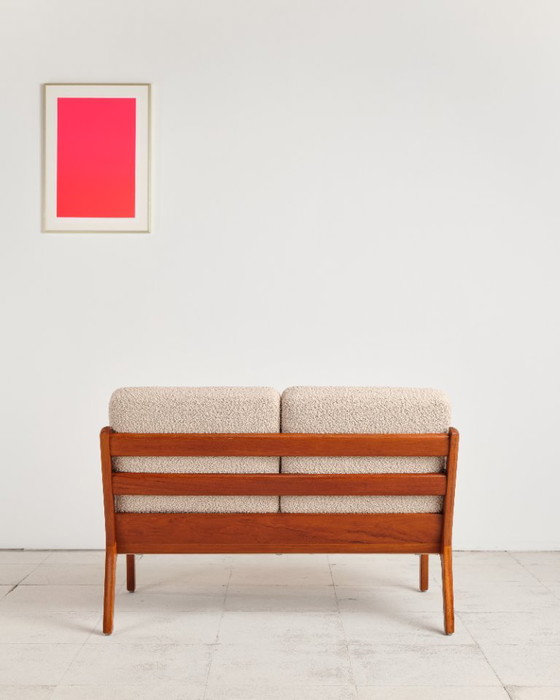Zweisitzer-Sofa aus der Mitte des 20. Jahrhunderts, Serie Senator, Teakholz-Couch von Ole Wanscher (photo 5 of 23)