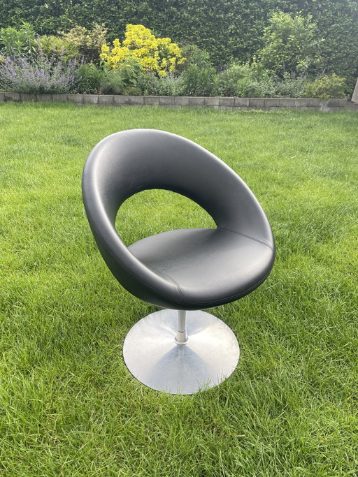 Artifort Nina chair. Rare