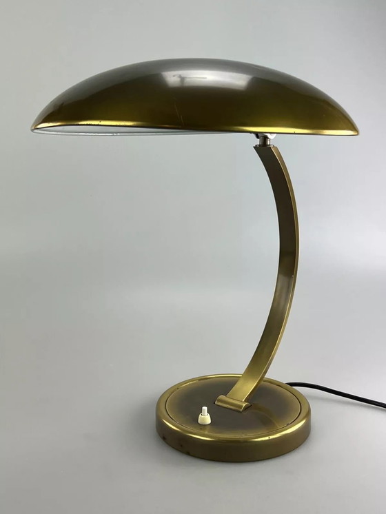 Image 1 of Lampada da tavolo Kaiser Idell anni '60, 6751, ottone, design di metà secolo