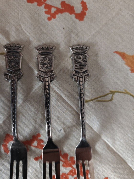 Vintage 6-piece silver-plated souvenir pastry forks, Cutlery Sets, Metal (photo 5 of 5)