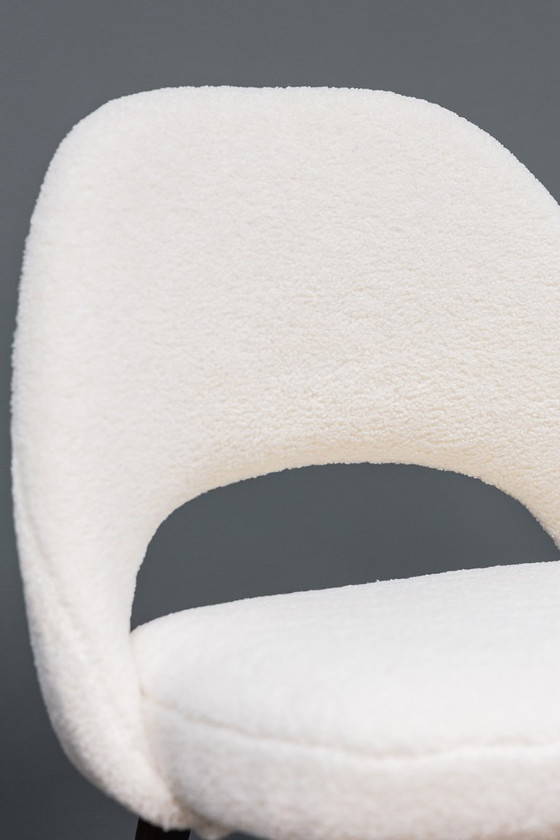 Image 1 of Executive chair, 6x