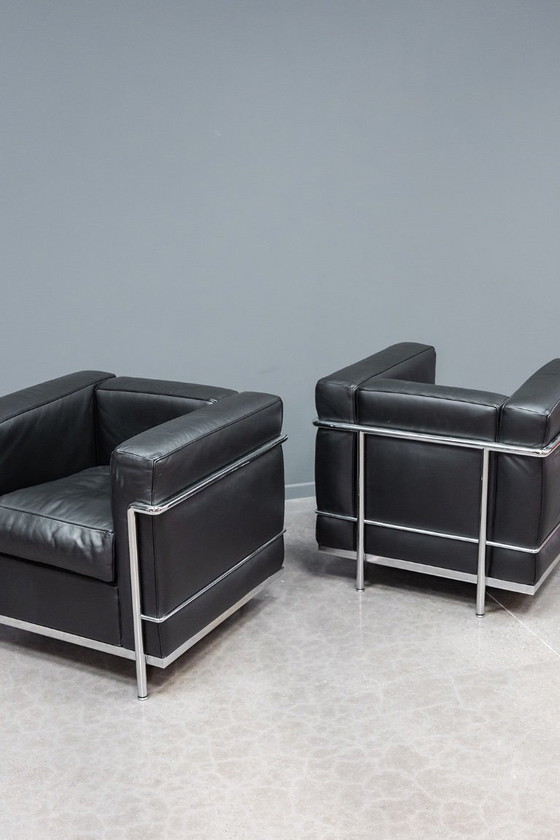 Image 1 of Corbusier LC2 stoelen 2x