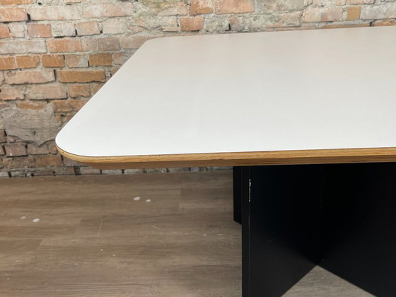 Design Eettafel – Wit HPL Multiplex – Plastic, Wood (photo 2 of 7)