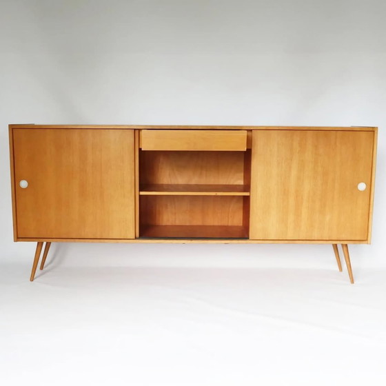 Image 1 of Vintage Oak Sideboard TV Furniture Lowboard