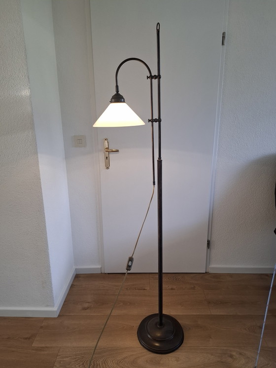 Image 1 of Stehlampe