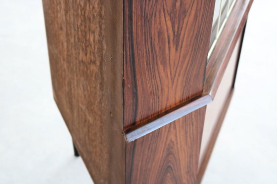 Image 1 of Vetrina/mobile angolare danese d'epoca