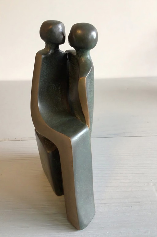 bronze statue "the lovers"