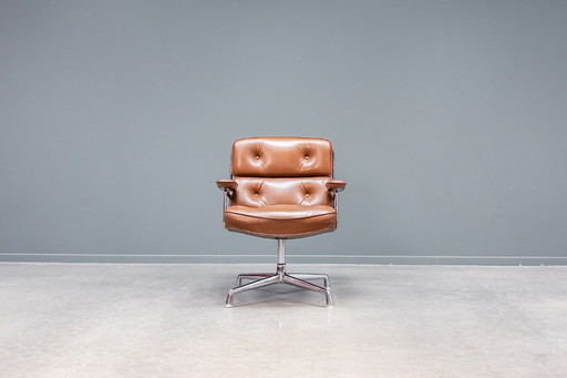 Eames ES108 lobby chair, 80’s
