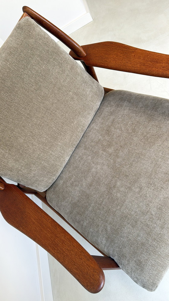 Image 1 of Fauteuil vintage en teck