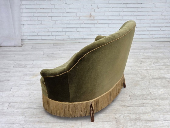 Image 1 of Anni '60, divano danese a 2 posti, velluto verde per mobili.