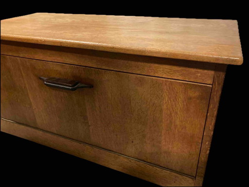 Credenza bassa con ribalta