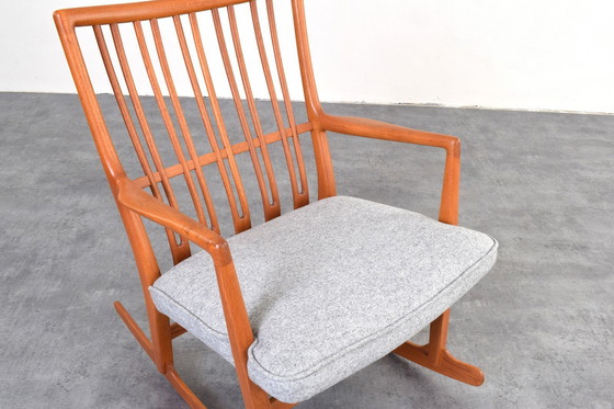 Image 1 of Chaise à bascule ML33 en chêne par Hans J. Wegner pour A/S Mikael Laursen, années 1950