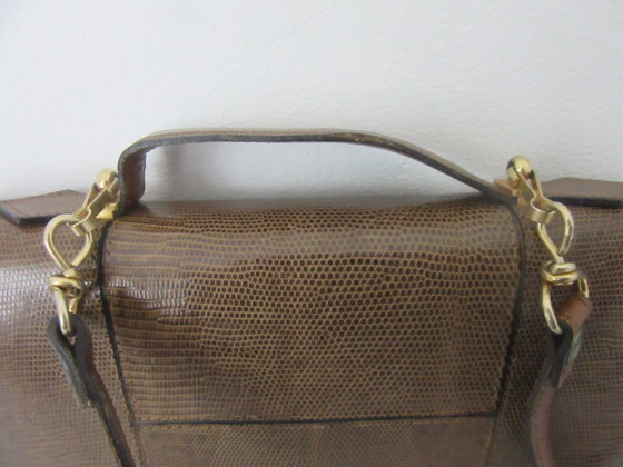 Image 1 of Bolso de mano/bandolera de piel de lagarto repujada con monedero.