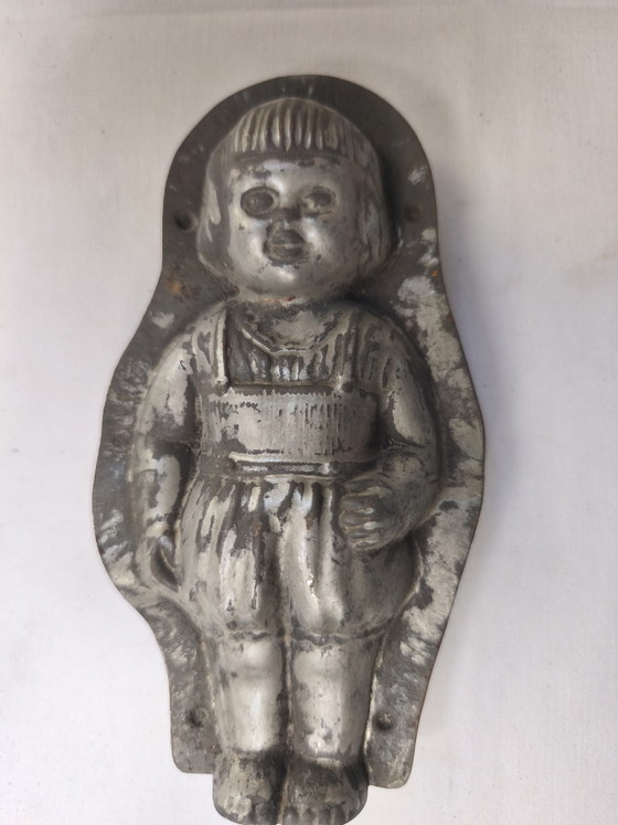 Image 1 of Complete lot of 4 antique designer chocolate molds