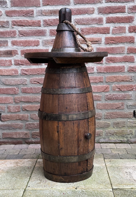 Image 1 of Bouée de pêche ancienne en bois | Chêne massif et fer forgé | XIXe siècle