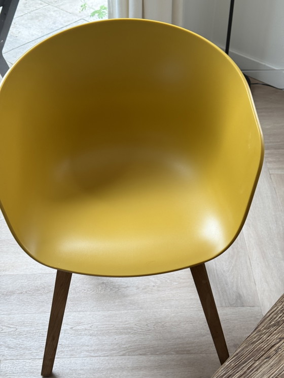 Image 1 of In vendita: splendido set di 6 sedie HAY Bucket, modello About A Chair/ AAC22, disegnate da Hee Welling.