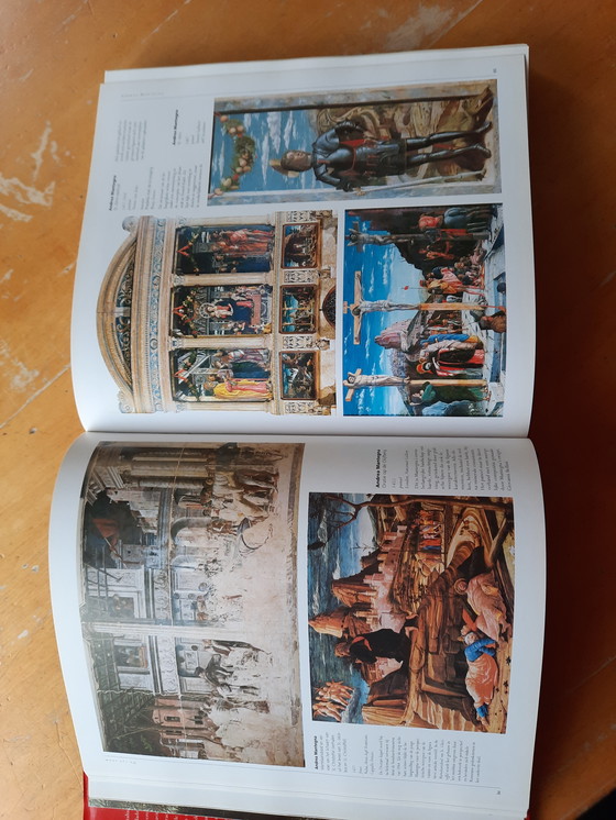 Image 1 of livre de table basse