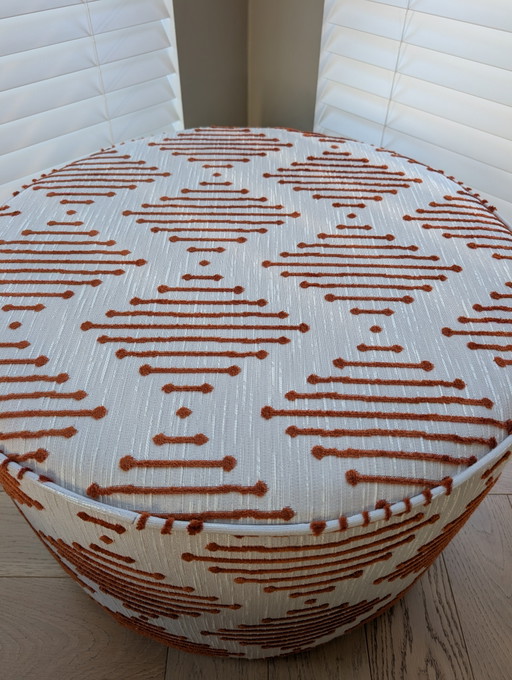 Lotus Pulse Pouf Ø60 cm – hockers en poefs, Travertin (photo 2 of 5)