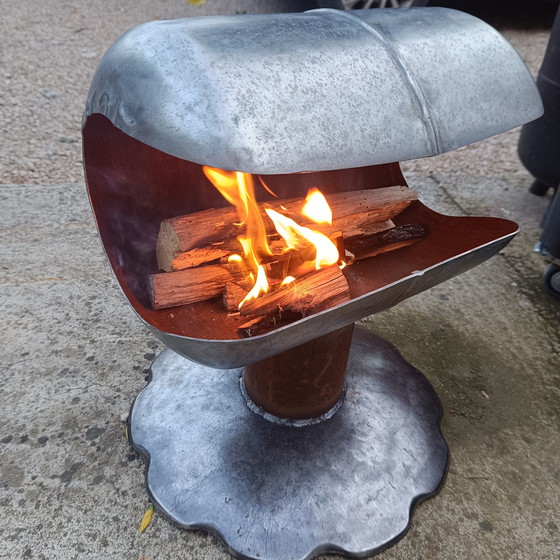 Image 1 of Chimenea de acero reciclado - Estilo industrial único