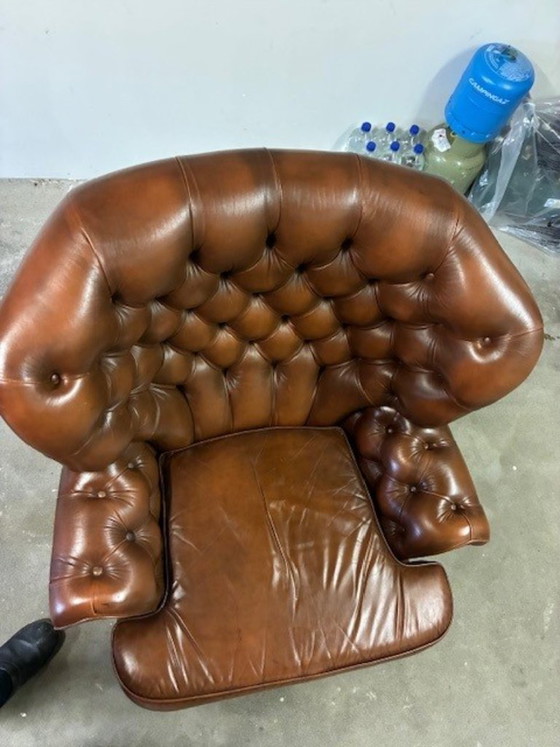 Image 1 of Poltrona Chesterfield Pegasus in perfette condizioni