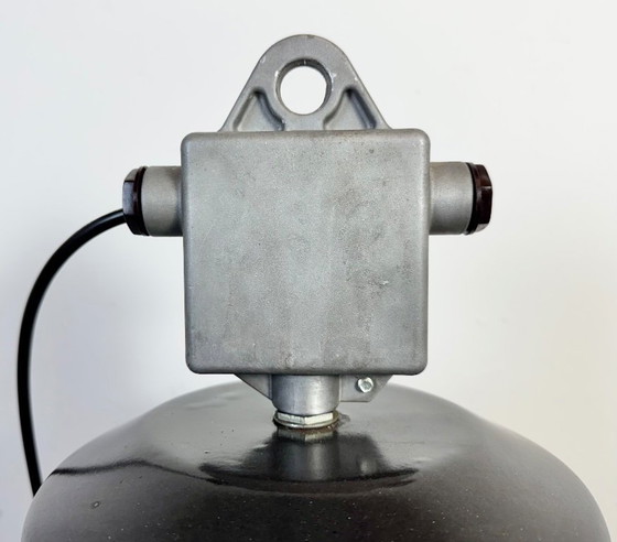 Image 1 of Grande lampada industriale in smalto nero con copertura in vetro trasparente di Elektrosvit