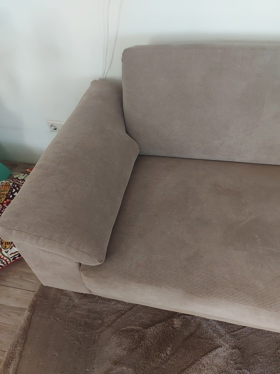 Grand canapé d'angle côtelé taupe, (3,60x2,85) Leenbakker – Canapés d'angle, Textile (photo 5 of 8)