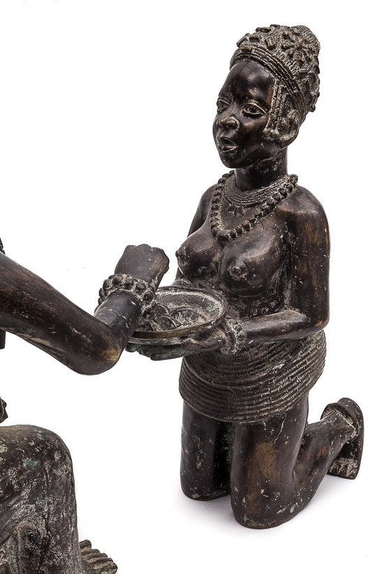 Image 1 of Bronze "L'Offrande De Cauris", Benin, 1950