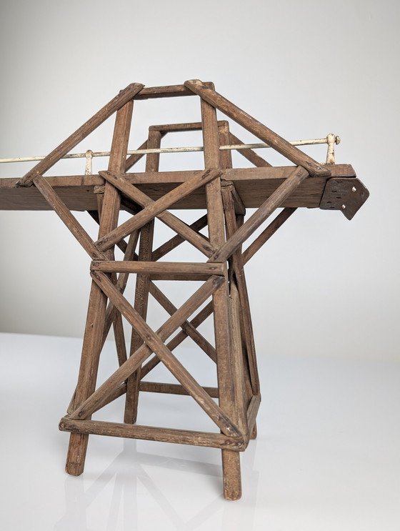 Image 1 of Modèle en bois et en fer du pont de la rivière Kwai, années 1950