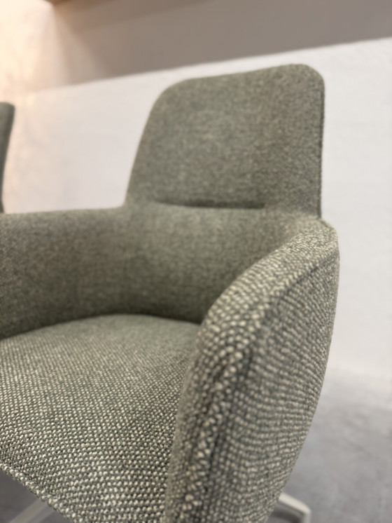 Image 1 of 6 Leolux Gyon Hochstühle, Stoff Monza Melange