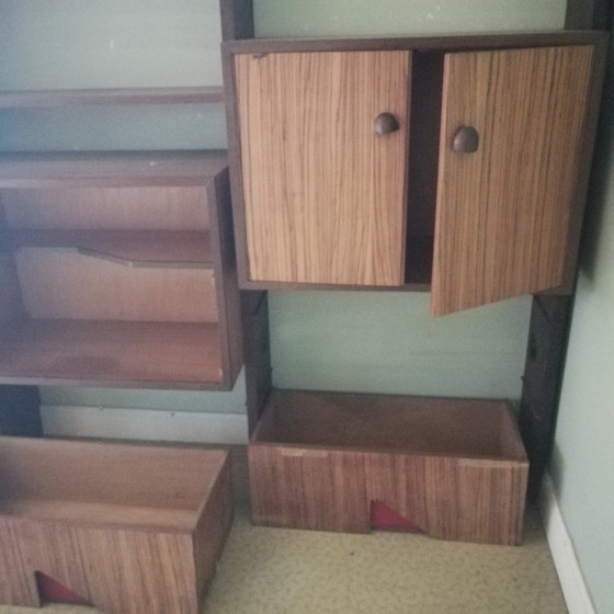 Image 1 of Retro zwevende wandkast, vintage wand rek, antiek wandmeubel