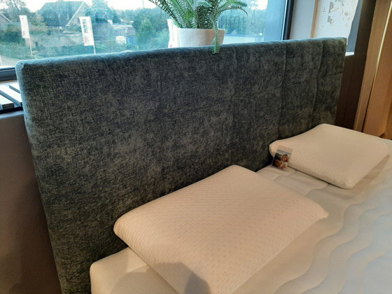 Image 1 of - 180x210 *